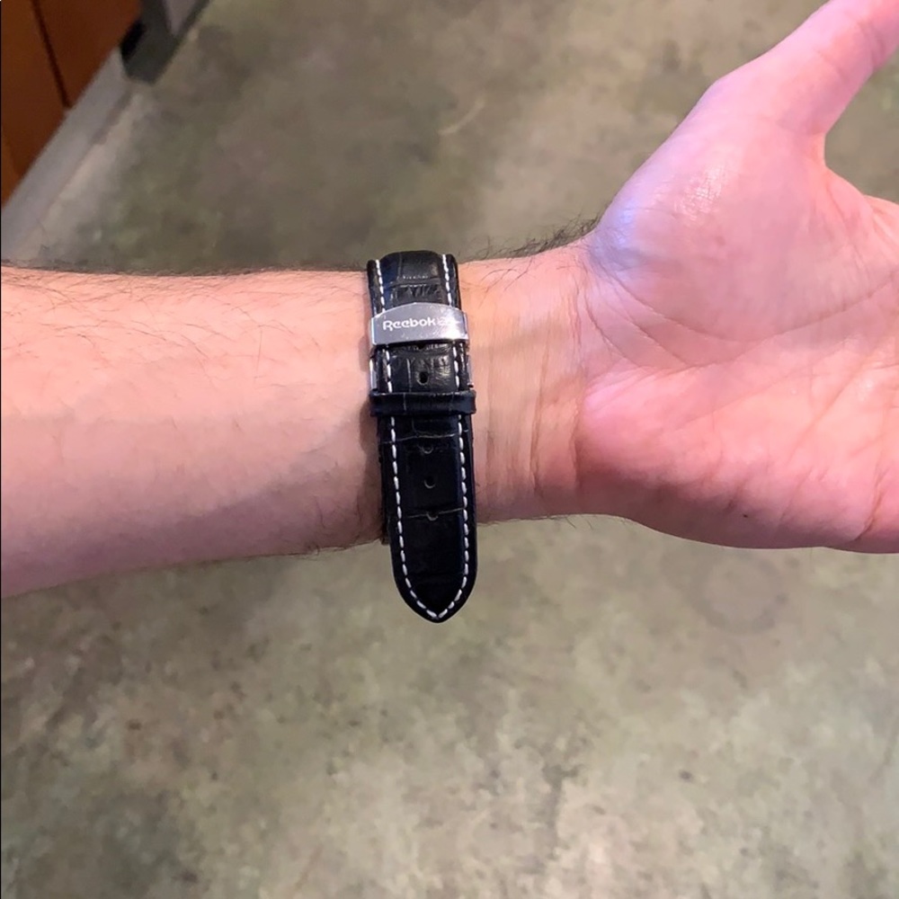 Reebok watch - Picture 2 of 5